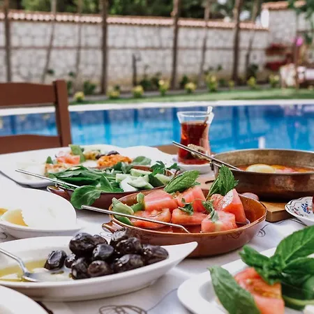 Deruni Butik ホテル *